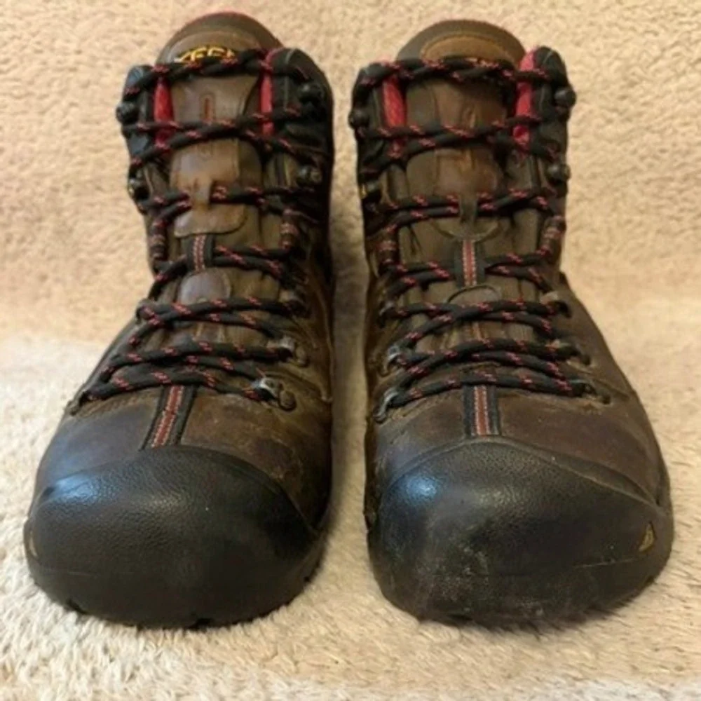 KEEN Utility 6 Inch Work Boots Men's Size 13EE Brown Carbon Fiber Toe Cap